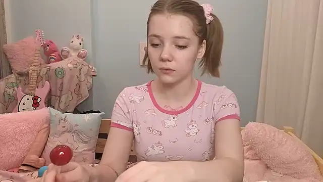 PrincessLittleKiki online show from 11, 1, 2026