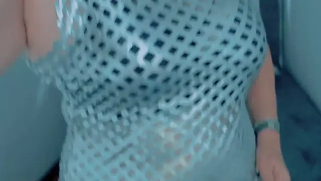 ScarletHoot  online show from 18, 12, 2024