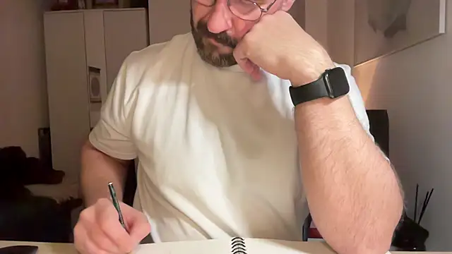 Mr Beef online show from 8, 2, 2025