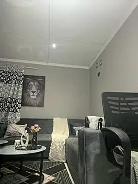 Bootyfulbarbiie online show from 17, 1, 2025