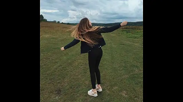  JustmeHere  online show from 18, 2, 2026