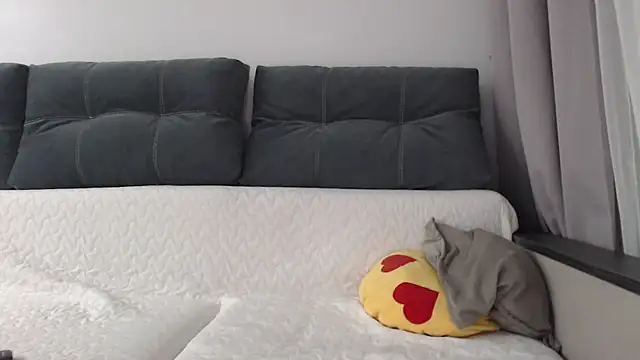 Snapshot of _JustmeHere_ chatting on 1, 5, 2026 JustmeHere online show from 1, 5, 2026