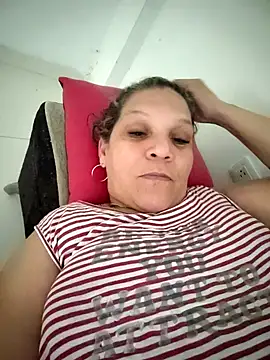 Snapshot of Uzziah_Sabag chatting on 14, 10, 2025 Uzziah Sabag online show from 14, 10, 2025