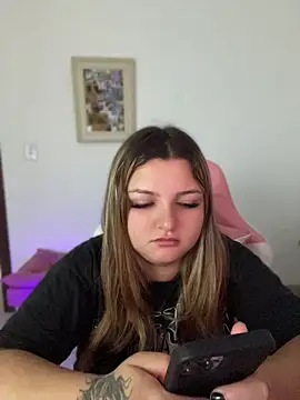 SweetPaige  online show from 12, 4, 2026