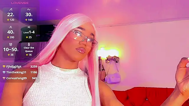 Snapshot of naomy__xx chatting on 2, 5, 2026 naomy xx online show from 2, 5, 2026