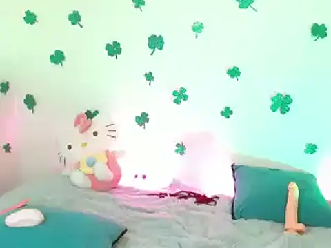 kittycatw online show from 18, 3, 2025