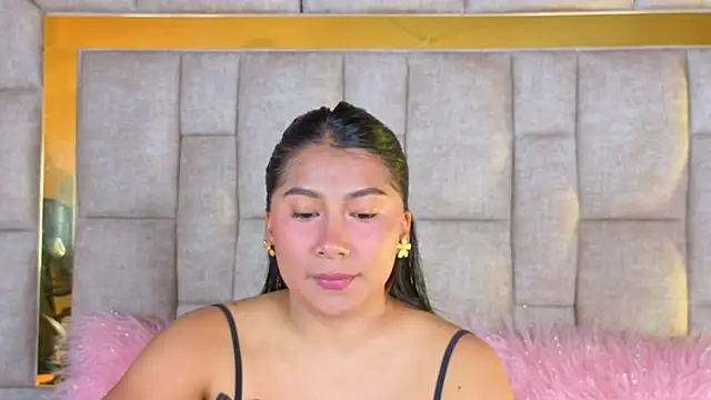 LinnaGardenia online show from 13, 2, 2026