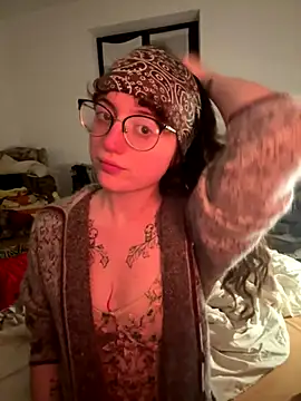 Snapshot of _foxygirl_ chatting on 5, 12, 2024  foxygirl  online show from 5, 12, 2024