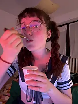 Snapshot of _foxygirl_ chatting on 15, 3, 2025  foxygirl  online show from 15, 3, 2025