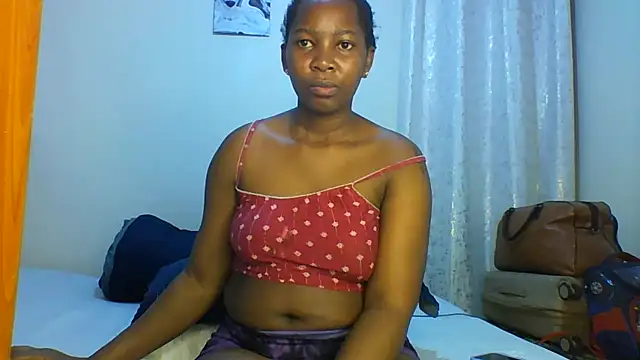 Petitiebooty online show from 17, 11, 2025