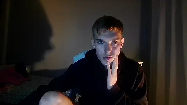 Snapshot of bluegaze6 chatting on 22, 12, 2025 bluegaze6 online show from 22, 12, 2025
