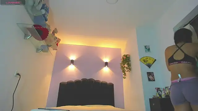 Snapshot of Sofia_Clauss_ chatting on 19, 6, 2026 Sofia Clauss online show from 19, 6, 2026