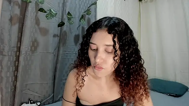 gabriela duarte1 online show from 15, 11, 2025