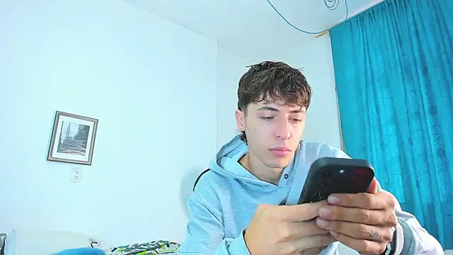 AlessandroDybala online show from 8, 4, 2026