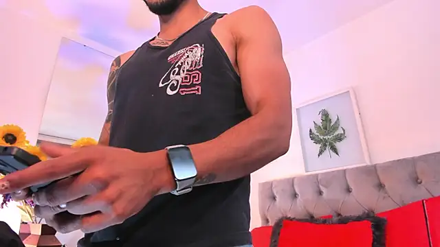 Tom cooper  online show from 2, 11, 2025