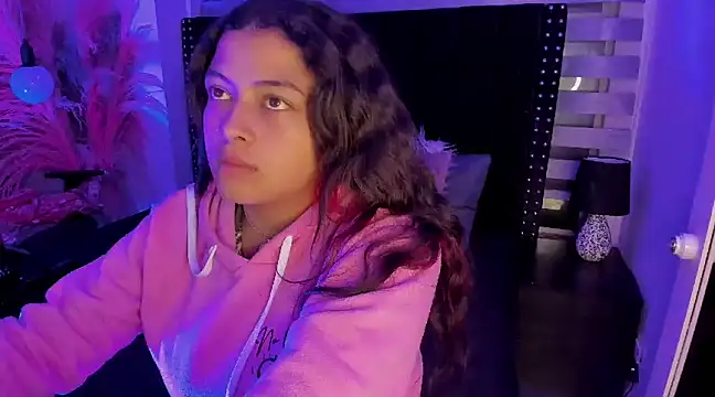 Snapshot of Sofiia-Rubb chatting on 4, 2, 2025 Sofiia-Rubb online show from 4, 2, 2025