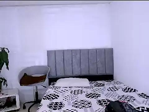 Snapshot of nataly_red chatting on 22, 12, 2024 nataly red online show from 22, 12, 2024