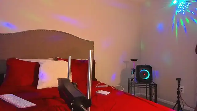 yiauana online show from 1, 12, 2025