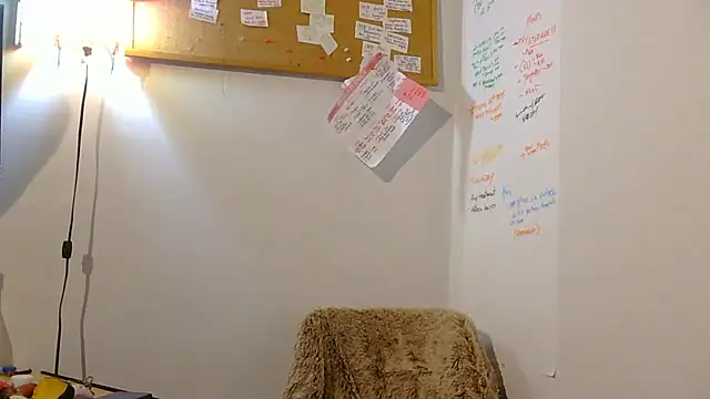 HeyyImHarlowe online show from 22, 3, 2025