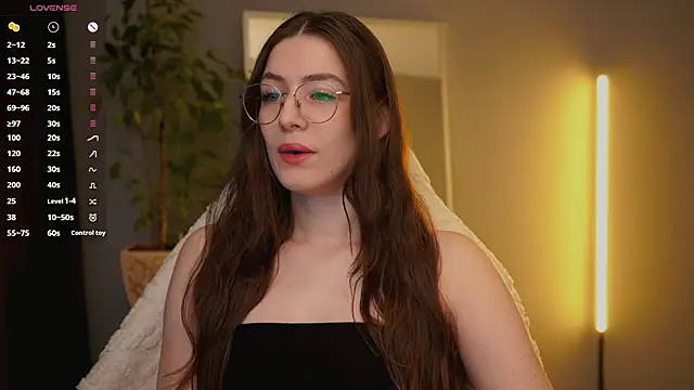 Ester Hill online show from 27, 2, 2026