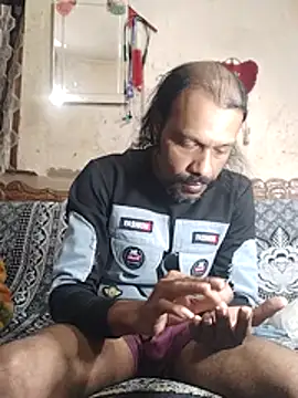 BadBoySmoker7070 online show from 30, 11, 2025