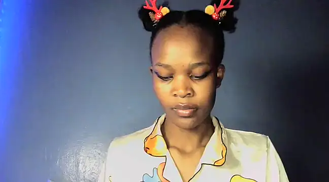 Snapshot of cyberbunnie chatting on 9, 1, 2025 cyberbunnie online show from 9, 1, 2025