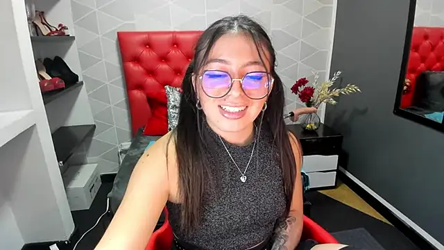 Snapshot of MiaWils_ chatting on 14, 2, 2025 MiaWils online show from 14, 2, 2025