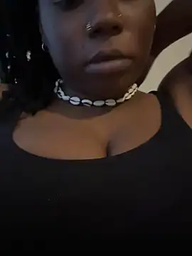 Snapshot of Bali_baddie_x chatting on 28, 2, 2025 Bali baddie x online show from 28, 2, 2025