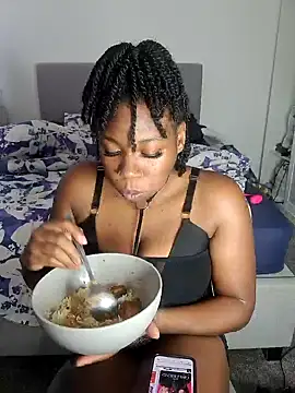 Snapshot of Bali_baddie_x chatting on 10, 9, 2025 Bali baddie x online show from 10, 9, 2025