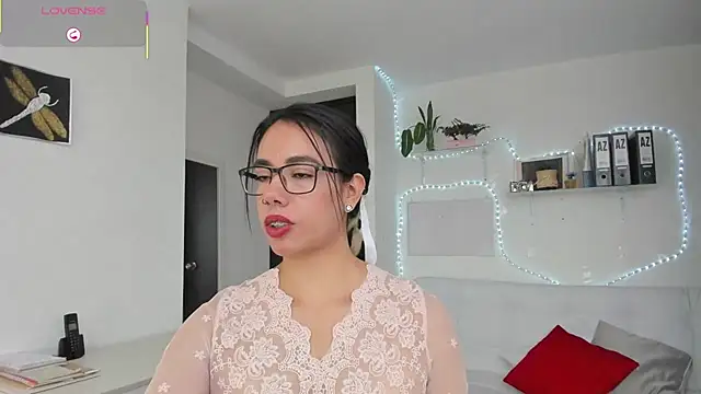 Snapshot of susana_monroy chatting on 27, 7, 2026 susana monroy online show from 27, 7, 2026