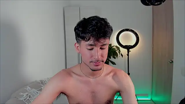 dimitri targaryen online show from 12, 1, 2025