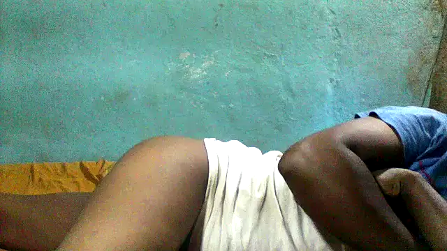 Snapshot of little__joy chatting on 6, 3, 2026 little joy online show from 6, 3, 2026