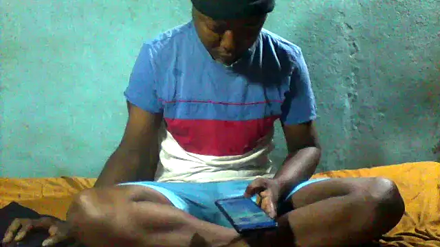 Snapshot of little__joy chatting on 7, 4, 2026 little joy online show from 7, 4, 2026