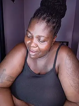 Snapshot of African_Bigass chatting on 11, 7, 2026 African Bigass online show from 11, 7, 2026