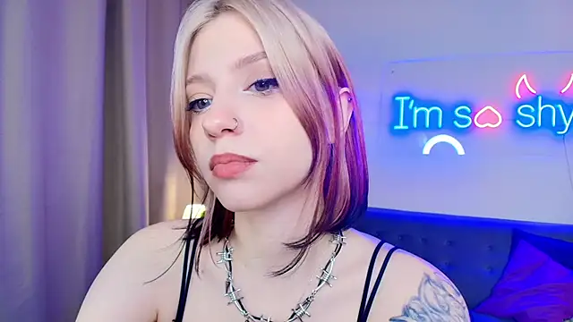 arielabradberry online show from 25, 11, 2025