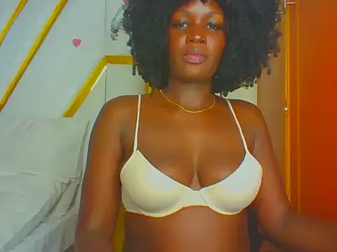 Snapshot of cutesmiling chatting on 13, 3, 2026 cutesmiling online show from 13, 3, 2026