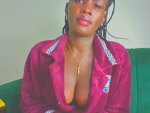 Snapshot of cutesmiling chatting on 18, 4, 2026 cutesmiling online show from 18, 4, 2026