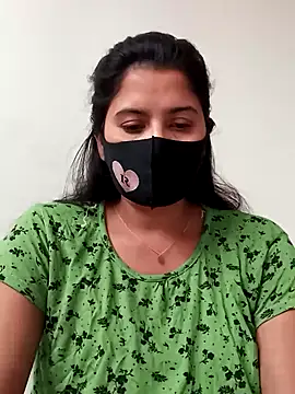 Snapshot of Cute_Nipa chatting on 2, 2, 2025 Cute Nipa online show from 2, 2, 2025