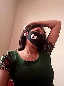 Snapshot of Cute_Nipa chatting on 23, 2, 2025 Cute Nipa online show from 23, 2, 2025