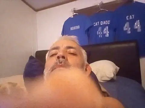 Xoc8  online show from 23, 2, 2025