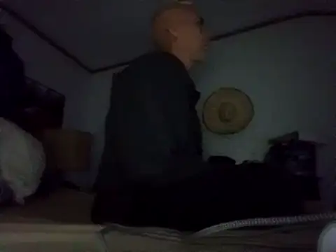 Xoc8  online show from 3, 3, 2025