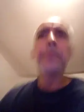 Xoc8  online show from 3, 3, 2025