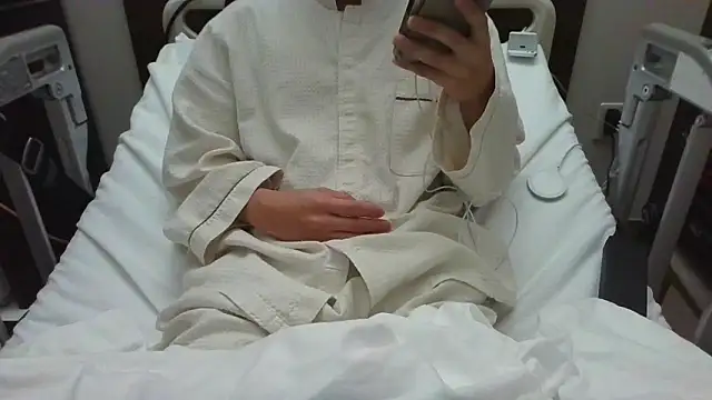 Snapshot of matu050556 chatting on 21, 12, 2025 matu050556 online show from 21, 12, 2025