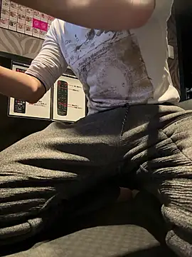 Snapshot of matu050556 chatting on 15, 2, 2026 matu050556 online show from 15, 2, 2026