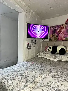 GemaGranadoss online show from 9, 10, 2025