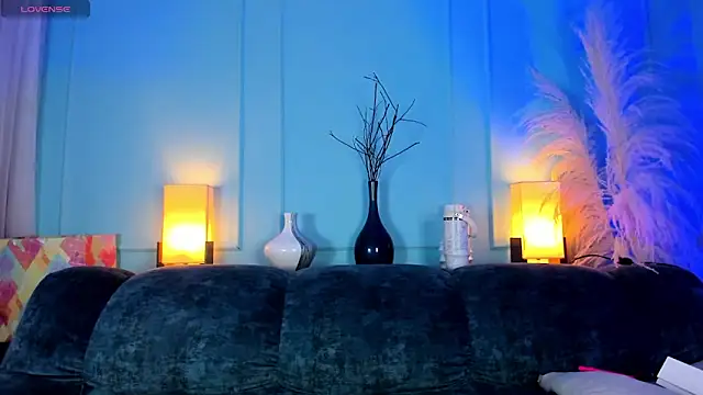 Courtney gonet online show from 18, 10, 2025