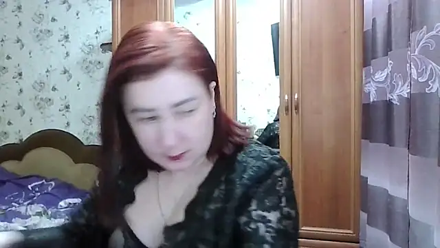 Snapshot of SophieNightAh chatting on 8, 2, 2026 SophieNightAh online show from 8, 2, 2026