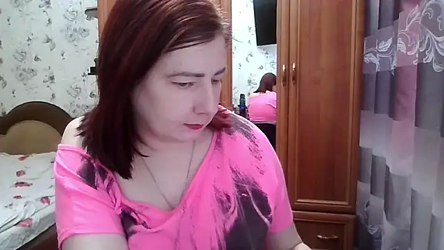 Snapshot of SophieNightAh chatting on 28, 2, 2026 SophieNightAh online show from 28, 2, 2026