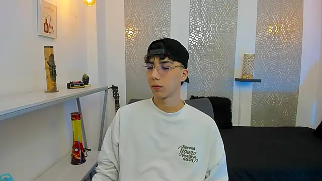 Nikolay Gregori online show from 5, 11, 2025