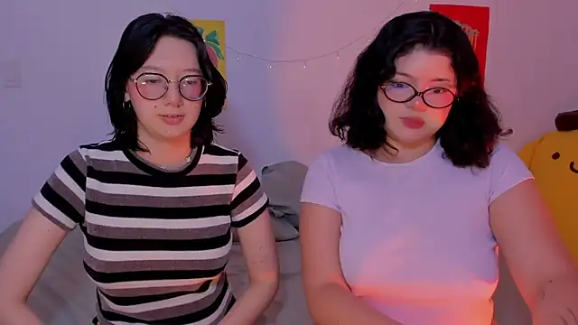 Snapshot of Gaby_Danna chatting on 2, 12, 2025 Gaby Danna online show from 2, 12, 2025